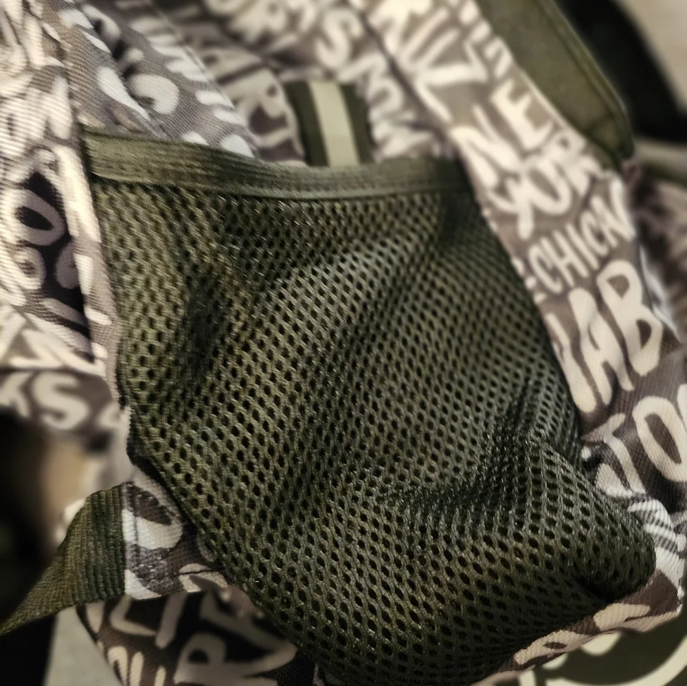 HARD ROCK BACKPACK - Picture 3 of 4